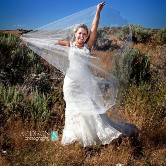 Meet your Posher, Kayla - Picture 8 of 8